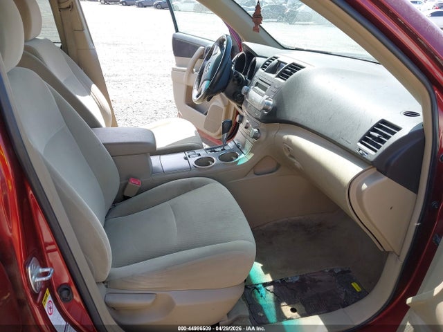 Продаж на аукціоні авто 2010 Toyota Highlander Base V6, vin: 5TDBK3EH9AS040000, номер лоту: 44986509