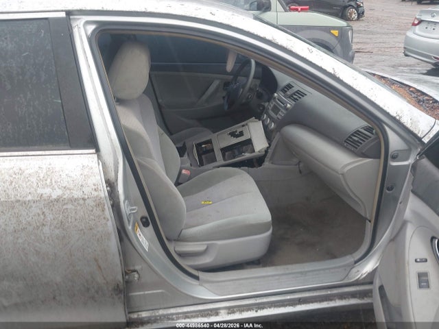 2010 Toyota Camry მანქანა იყიდება აუქციონზე, vin: 4T1BF3EK4AU537978, აუქციონის ნომერი: 44986540