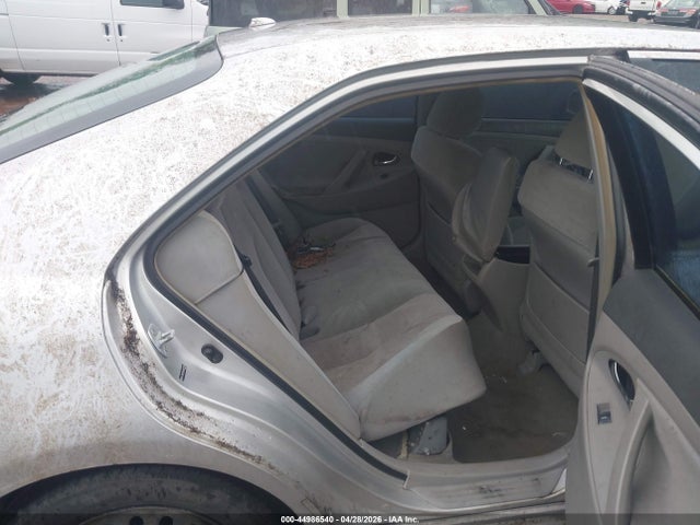 2010 Toyota Camry მანქანა იყიდება აუქციონზე, vin: 4T1BF3EK4AU537978, აუქციონის ნომერი: 44986540