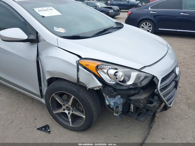 Hyundai ELANTRA GT 2016 KMHD35LH8GU286833 Image 6