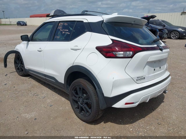 44986556 :رقم المزاد ، 3N1CP5DV8NL527258 vin ، 2022 Nissan Kicks Sr Xtronic Cvt مزاد بيع