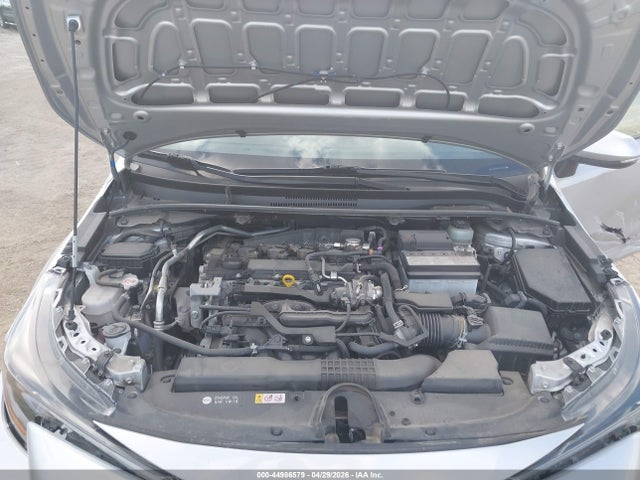JTND4MBE4N3170742 Toyota COROLLA SE