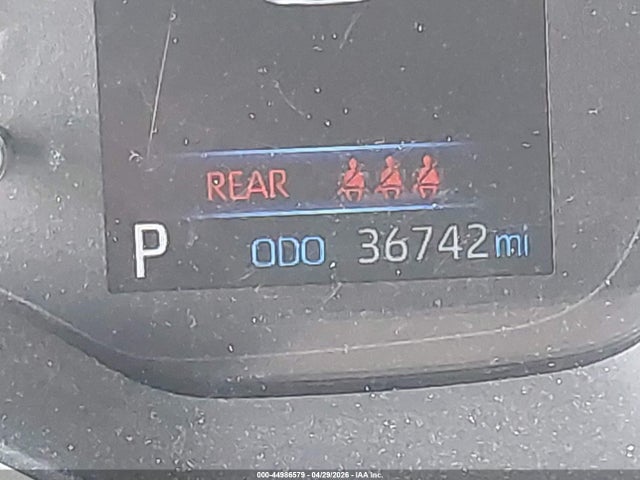 JTND4MBE4N3170742 Toyota COROLLA SE