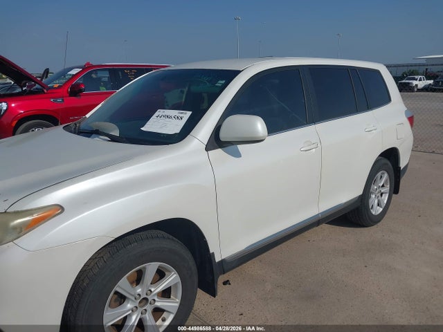44986588 :رقم المزاد ، 5TDZA3EH8CS024259 vin ، 2012 Toyota Highlander مزاد بيع