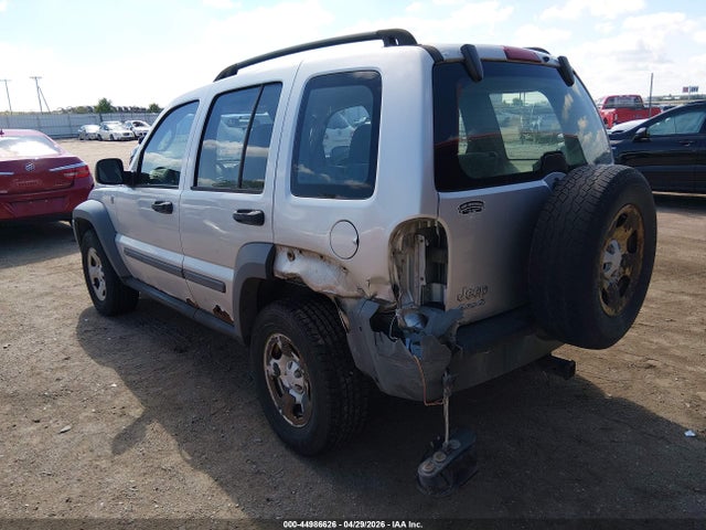 44986626 :رقم المزاد ، 1J4GL48K85W545400 vin ، 2005 Jeep Liberty Sport مزاد بيع