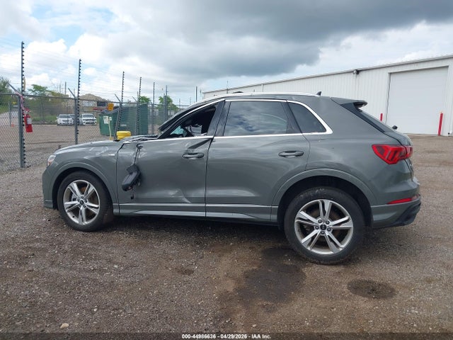 Aukcja sprzedaży 2024 Audi Q3 Premium 45 Tfsi S Line Quattro Tiptronic, vin: WA1DECF33R1174605, numer aukcji: 44986636