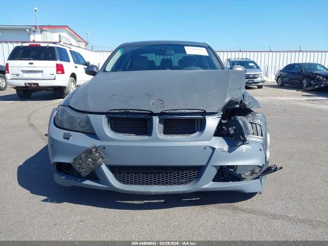 Auction sale of the 2006 Bmw 325i, vin: WBAVB13506KX50358, lot number: 44986642