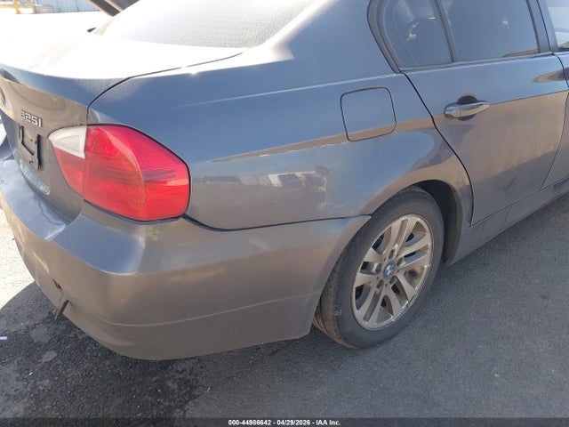 Auction sale of the 2006 Bmw 325i, vin: WBAVB13506KX50358, lot number: 44986642