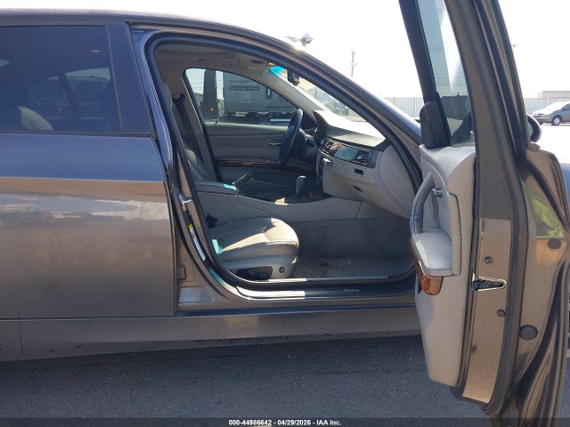 2006 Bmw 325i მანქანა იყიდება აუქციონზე, vin: WBAVB13506KX50358, აუქციონის ნომერი: 44986642
