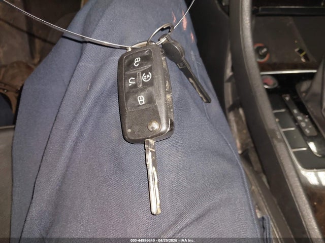 44986649 :رقم المزاد ، 1VWCN7A33EC042827 vin ، 2014 Volkswagen Passat 2.0l Tdi Sel Premium مزاد بيع