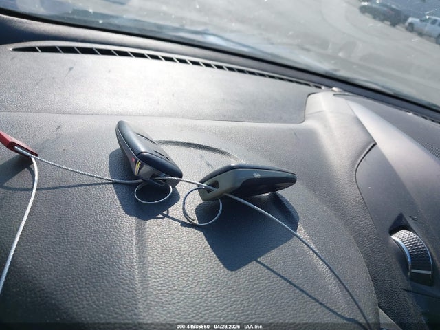 44986660 :رقم المزاد ، 1FMCU9J96FUA05221 vin ، 2015 Ford Escape Titanium مزاد بيع