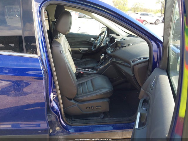 44986660 :رقم المزاد ، 1FMCU9J96FUA05221 vin ، 2015 Ford Escape Titanium مزاد بيع