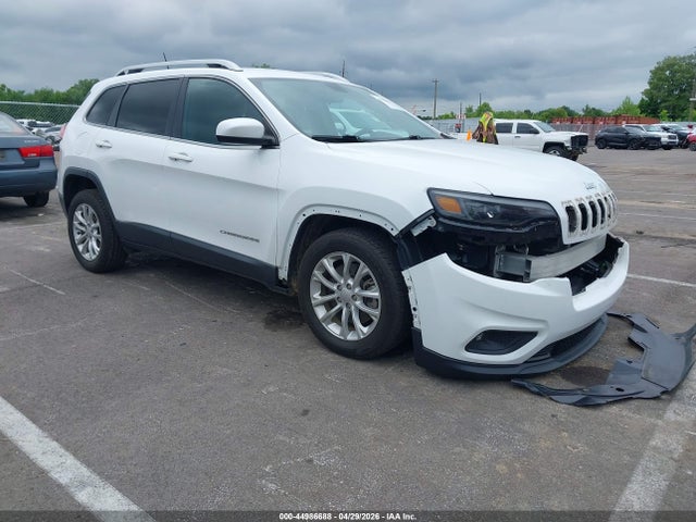 44986688 :رقم المزاد ، 1C4PJLCB5KD438910 vin ، 2019 Jeep Cherokee Latitude Fwd مزاد بيع