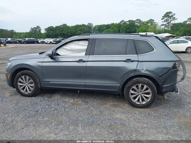 44986725 :رقم المزاد ، 3VV2B7AX8JM060924 vin ، 2018 Volkswagen Tiguan 2.0t Se/2.0t Sel مزاد بيع