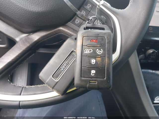 Продаж на аукціоні авто 2023 Jeep Grand Cherokee L Limited 4x4, vin: 1C4RJKBG2P8829965, номер лоту: 44986761
