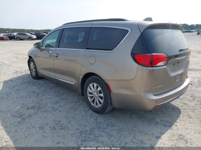 Aukcja sprzedaży 2017 Chrysler Pacifica Touring-l, vin: 2C4RC1BG7HR660603, numer aukcji: 44986768