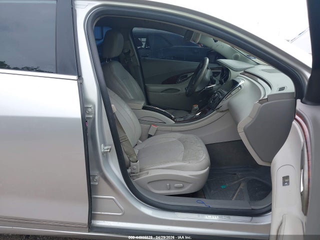 44986829 :رقم المزاد ، 1G4GD5E38CF117891 vin ، 2012 Buick Lacrosse Premium 1 Group مزاد بيع