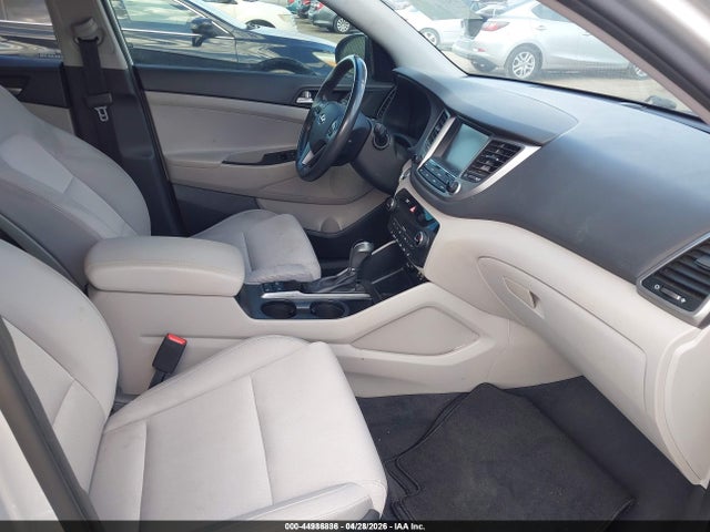Aukcja sprzedaży 2018 Hyundai Tucson Value, vin: KM8J3CA22JU691468, numer aukcji: 44986836