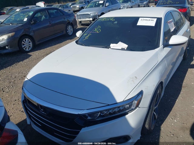 44986846 :رقم المزاد ، 1HGCV1F14NA019951 vin ، 2022 Honda Accord Lx مزاد بيع