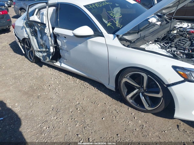 44986846 :رقم المزاد ، 1HGCV1F14NA019951 vin ، 2022 Honda Accord Lx مزاد بيع