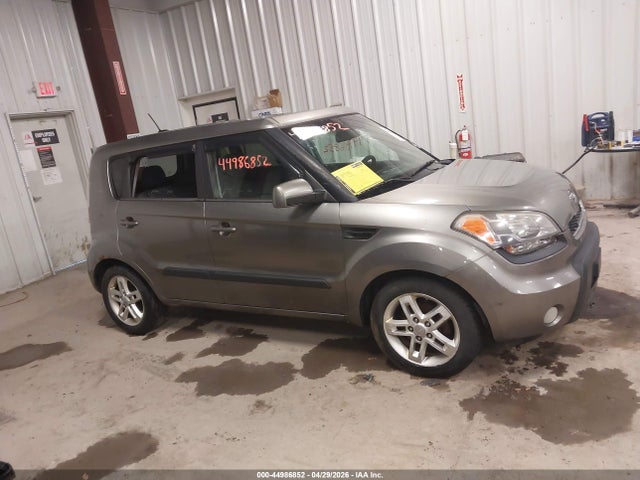 Продаж на аукціоні авто 2011 Kia Soul +, vin: KNDJT2A2XB7226936, номер лоту: 44986852
