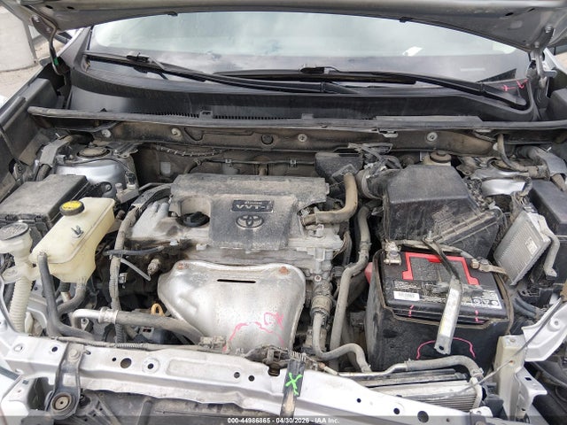 Toyota Rav4 Xle 2018 2T3RFREV4JW708442 Image 10