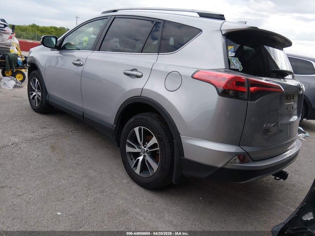 Toyota Rav4 Xle 2018 2T3RFREV4JW708442 Image 3