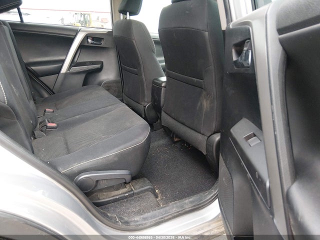 Toyota Rav4 Xle 2018 2T3RFREV4JW708442 Image 8