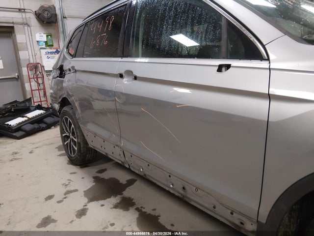 Продажа на аукционе авто 2021 Volkswagen Tiguan 2.0t Se/2.0t Se R-line Black/2.0t Sel, vin: 3VV2B7AXXMM072447, номер лота: 44986876