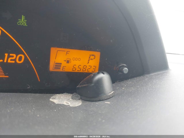 2010 Toyota Yaris მანქანა იყიდება აუქციონზე, vin: JTDJT4K38A5318060, აუქციონის ნომერი: 44986903