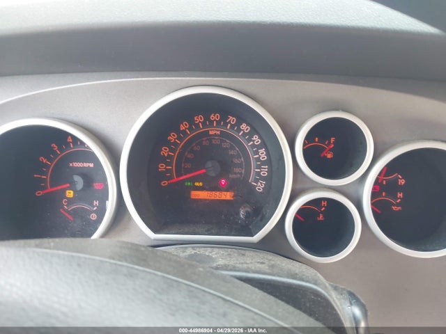 44986904 :رقم المزاد ، 5TFUY5F18AX109774 vin ، 2010 Toyota Tundra Grade 5.7l V8 مزاد بيع