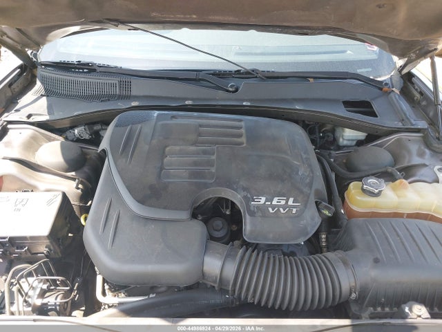 44986924 :رقم المزاد ، 2C3CDXBG1DH582667 vin ، 2013 Dodge Charger Se مزاد بيع