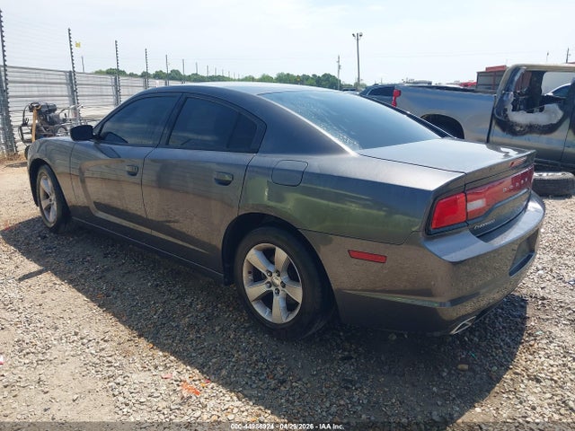 44986924 :رقم المزاد ، 2C3CDXBG1DH582667 vin ، 2013 Dodge Charger Se مزاد بيع