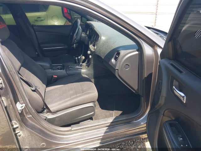 44986924 :رقم المزاد ، 2C3CDXBG1DH582667 vin ، 2013 Dodge Charger Se مزاد بيع