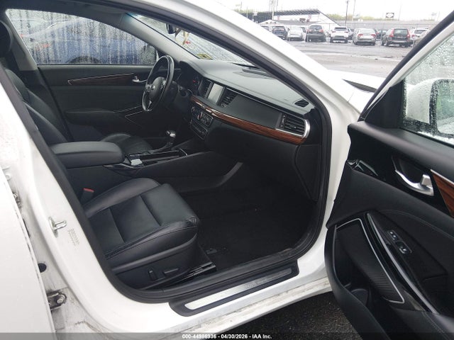 2019 Kia Cadenza Premium მანქანა იყიდება აუქციონზე, vin: KNALB4J1XK5170973, აუქციონის ნომერი: 44986936