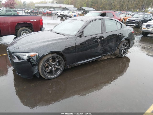 44986942 :رقم المزاد ، ZARFANBN4P7670610 vin ، 2023 Alfa Romeo Giulia Estrema Awd مزاد بيع