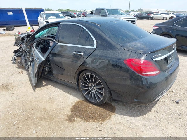 Aukcja sprzedaży 2015 Mercedes-benz C 300 Sport, vin: 55SWF4JB1FU053234, numer aukcji: 44986955