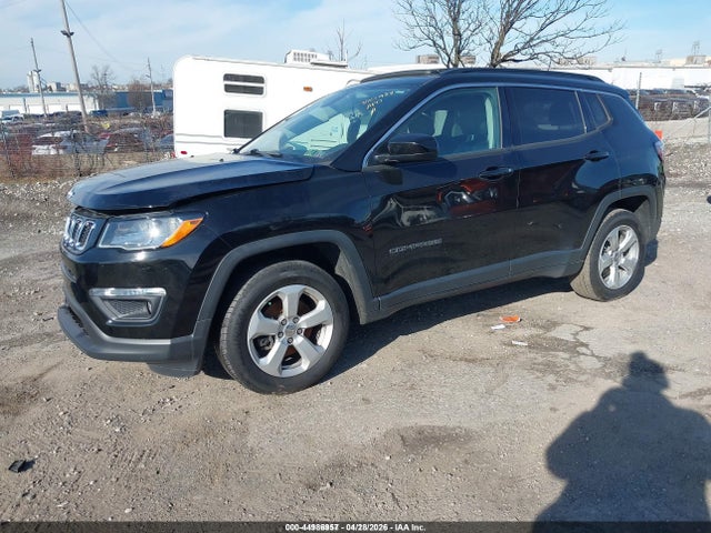3C4NJDBB6JT191145 Jeep Compass Latitude 4x4