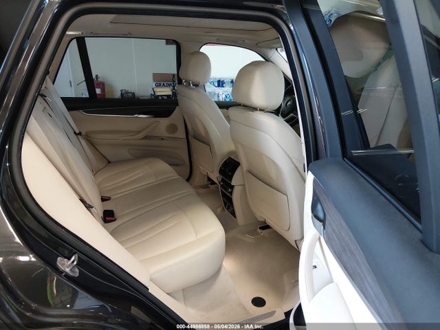 Продаж на аукціоні авто 2015 Bmw X5 Sdrive35i, vin: 5UXKR2C52F0H37146, номер лоту: 44986958