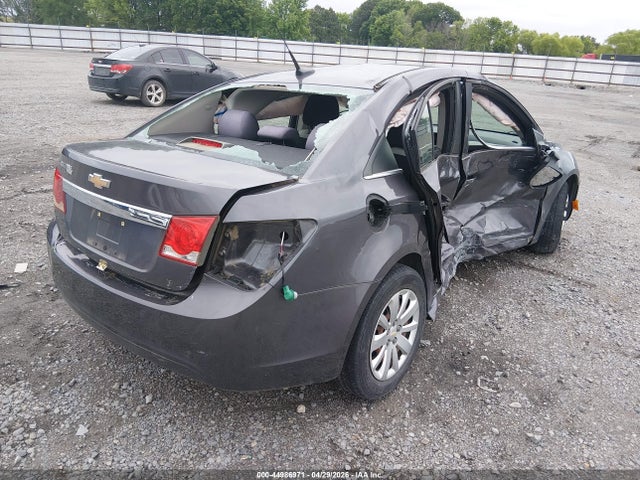 2011 Chevrolet Cruze Ls მანქანა იყიდება აუქციონზე, vin: 1G1PC5SH0B7105582, აუქციონის ნომერი: 44986971