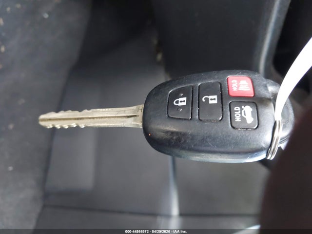 Toyota COROLLA LE 2015 2T1BURHE4FC256304 Image 11