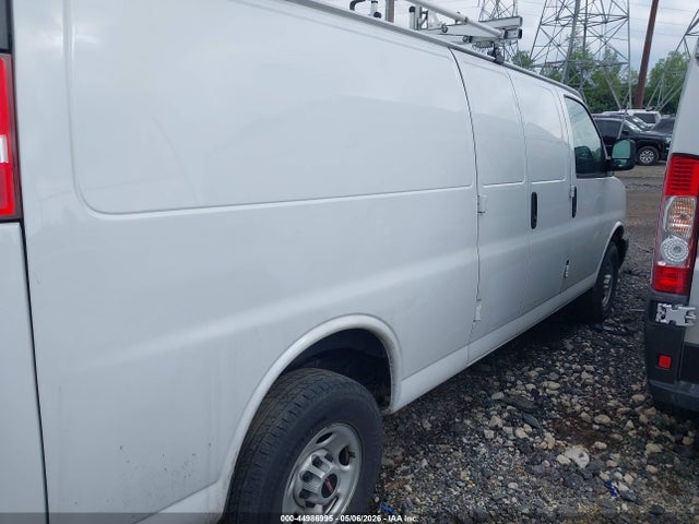 44986995 :رقم المزاد ، 1GTW7BFP6N1158074 vin ، 2022 Gmc Savana Cargo Rwd 2500 Extended Wheelbase Work Van مزاد بيع