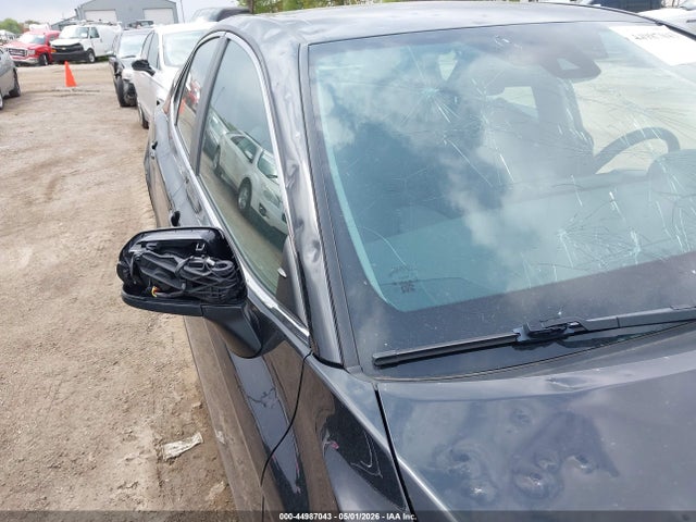 Продаж на аукціоні авто 2021 Toyota Camry Le Awd, vin: 4T1C11BK5MU034279, номер лоту: 44987043