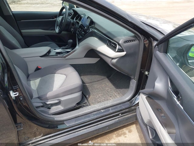 Продаж на аукціоні авто 2021 Toyota Camry Le Awd, vin: 4T1C11BK5MU034279, номер лоту: 44987043