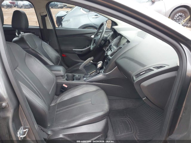 44987050 :رقم المزاد ، 1FAHP3N20CL346116 vin ، 2012 Ford Focus Titanium مزاد بيع