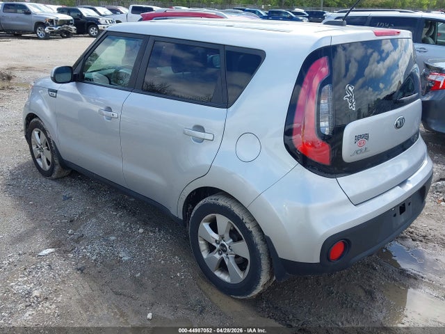 Продаж на аукціоні авто 2018 Kia Soul, vin: KNDJN2A20J7614993, номер лоту: 44987052