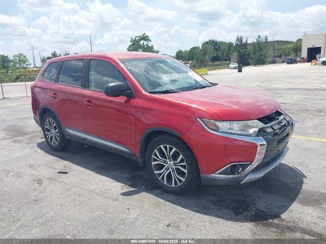 2018 Mitsubishi Outlander Es მანქანა იყიდება აუქციონზე, vin: JA4AD2A30JZ006997, აუქციონის ნომერი: 44987059