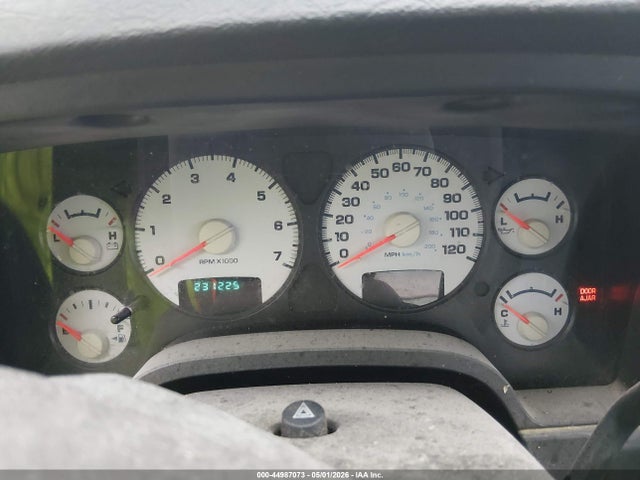 44987073 :رقم المزاد ، 1D7HU16D45J586975 vin ، 2005 Dodge Ram 1500 Slt/laramie مزاد بيع