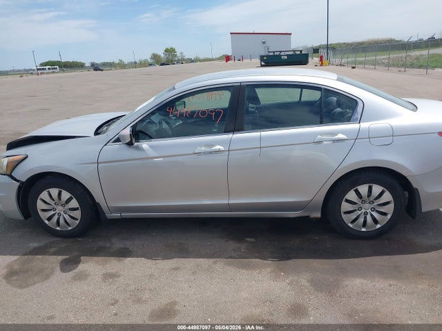 Продажа на аукционе авто 2011 Honda Accord 2.4 Lx, vin: 1HGCP2F36BA079985, номер лота: 44987097