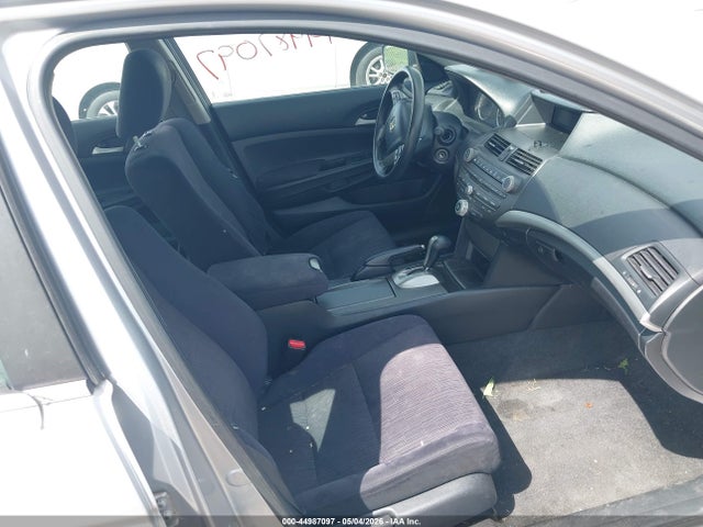 Продажа на аукционе авто 2011 Honda Accord 2.4 Lx, vin: 1HGCP2F36BA079985, номер лота: 44987097